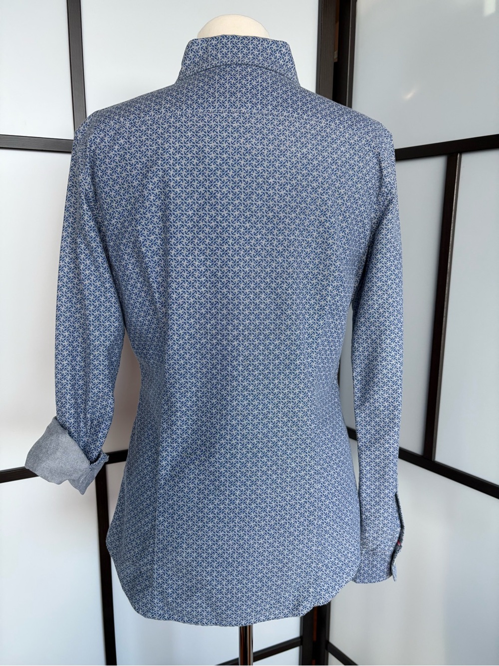 Banana Republic NWT Blue Print Oxford Shirt 100% Cotton Button Front Size M - Picture 4 of 12